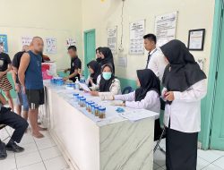 Perkuat Komitmen Bebas Narkoba, Lapas Banyuasin Laksanakan Tes Urine Warga Binaan Operan Baru