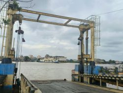 Feri Bardan–Siantan Kembali Beroperasi, Layanan Masih Dibatasi Demi Keselamatan