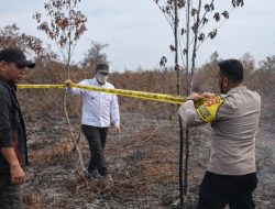 Satreskrim Polres Kubu Raya Pasang Police Line di Empat Lokasi Karhutla Sungai Ambawang