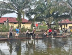 Polres Melawi Tabur 3.000 Benih Ikan, Wujud Nyata Dukung Ketahanan Pangan