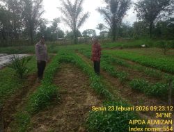 Bhabinkamtibmas Polsek Tungkal Ilir Dorong Warga Dua Desa Sukseskan Program P2B