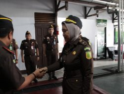 Kajari Sanggau Lantik Tiga Pejabat Struktural, Perkuat Kinerja dan Profesionalitas Institusi