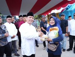 Safari Ramadan di Landak, Gubernur Kalbar Buka Pasar Murah dan Salurkan 1.000 Paket Sembako Subsidi