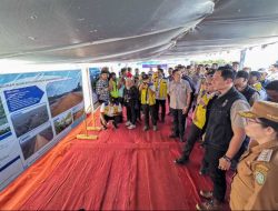 AHY Tinjau Jalan Akses Bandara Singkawang, Pangkas Waktu Tempuh dari 30 Menit Jadi 5 Menit