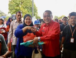 Pemprov Kalbar Gelar Operasi Pasar Murah di Kayong Utara, Bantu Warga Dapatkan Sembako Terjangkau