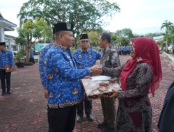 WABUP ASAHAN SERAHKAN TALI ASIH: Apresiasi untuk PNS Pensiun dan KORPRI