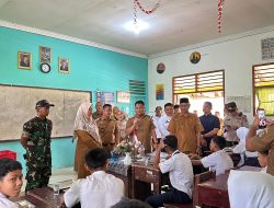 Makan Bergizi Gratis Hari Kedua, Wakil Bupati Asahan Tinjau Pelaksanaan di SMPN 2 Silau Laut