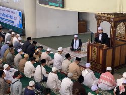 Bupati dan Wabup Lombok Timur Salat Id di Masjid Agung Al-Mujahidin Selong, Khatib Tekankan Makna Ketakwaan