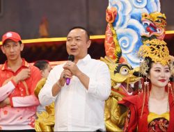 Lampion Persatuan di Cap Go Meh 2026, Ketapang Teguhkan Harmoni di Klenteng Tua Pek Kong