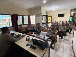 Polsek Meliau Gelar Anev Mingguan, Tegaskan Profesionalisme dan Dukung Ketahanan Pangan