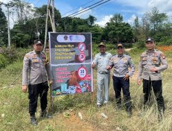 Polsek Toba Gelar Aksi Simpatik Keselamatan Berkendara di Jalan Trans Kalimantan