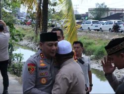 Pererat Tali Silaturahmi di Momen Lebaran, Kapolda Kalbar Berkunjung di Rumah Tokoh Agama