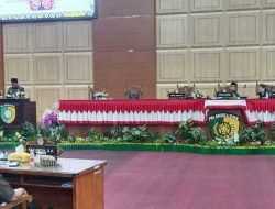 Wako Palangka Raya Beri Penjelasan atas Pandangan Umum 8 Fraksi DPRD