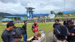 Berantas Penyakit Masyarakat, Satgas Yon Parako 466 Pasgat Ikut Musnahkan Miras Ilegal di Pegunungan Bintang