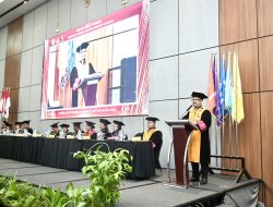 Rektor IAKN Kupang: Gelar Bukan Akhir, Lulusan Harus Siap Hadapi Era VUCA