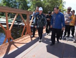 Ria Norsan Sebut Perlu Perbaikan Segera, Jalan Rusak di Ketapang-Kayong Utara Diperbaiki dengan Skema Fungsional