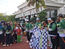 Wabup Kubu Raya Sukiryanto Lepas Jalan Sehat UNU Kalimantan Barat