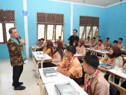 Gubernur Kalbar Ria Norsan Perluas Pendidikan Layanan Khusus untuk Anak-anak di Wilayah Terpencil