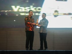 Wagub Sumbar Vasko Ruseimy Raih Penghargaan di Parlemen Jurnalis Awards 2026