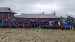 Satgas Yon Parako 466 Pasgat Bersama Aparat Gabungan dan Pemda Sosialisasikan Bahaya PEKAT kepada Pelajar di Oksibil