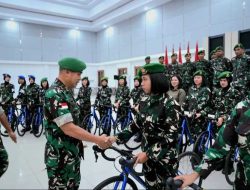 Pangdam XII/Tpr Bagikan 30 Unit Sepeda untuk Personel, Dukung Persiapan Tour de Singkawang 2026