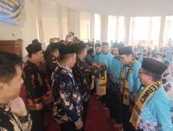Bupati Monadi Lepas 413 Jamaah Calon Haji Kerinci, Suasana Haru Iringi Keberangkatan ke Tanah Suci