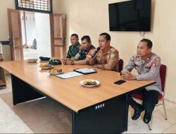 Forkopincam Beduai Bahas Rencana Pembangunan Tribun Lapangan Sepak Bola Jhon Leman
