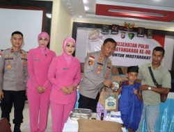 20 Anak Ikuti Sunatan Massal Hari Bhayangkara ke-80, Kapolres Sanggau Beri Dukungan Langsung